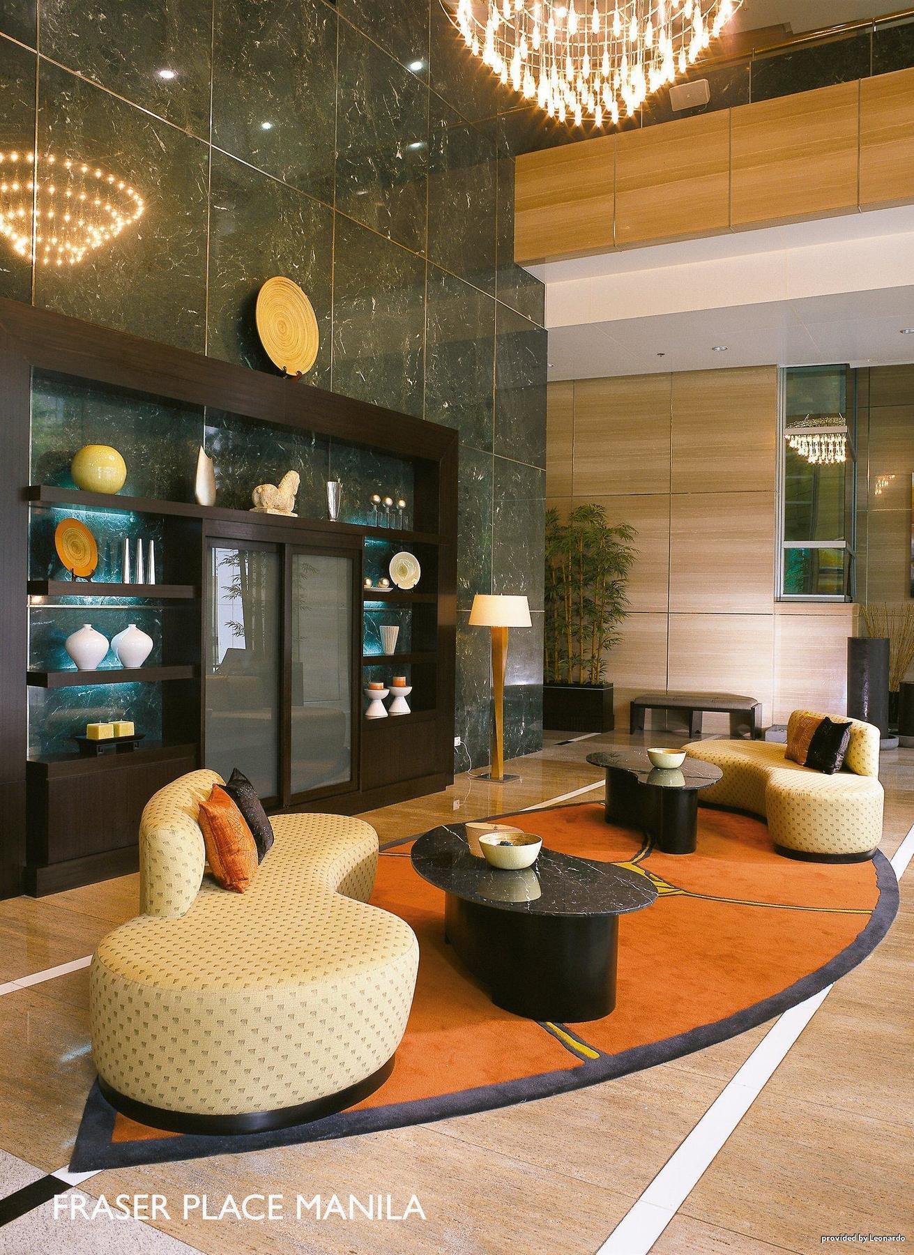 Fraser Place Manila Makati City Buitenkant foto